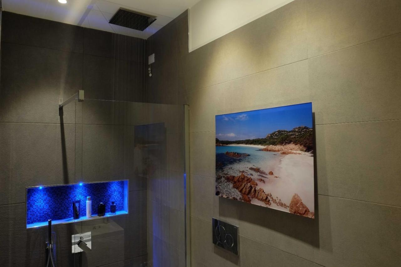 Spacious House In The Heart Of Cagliari With Terrace Villa Luaran gambar